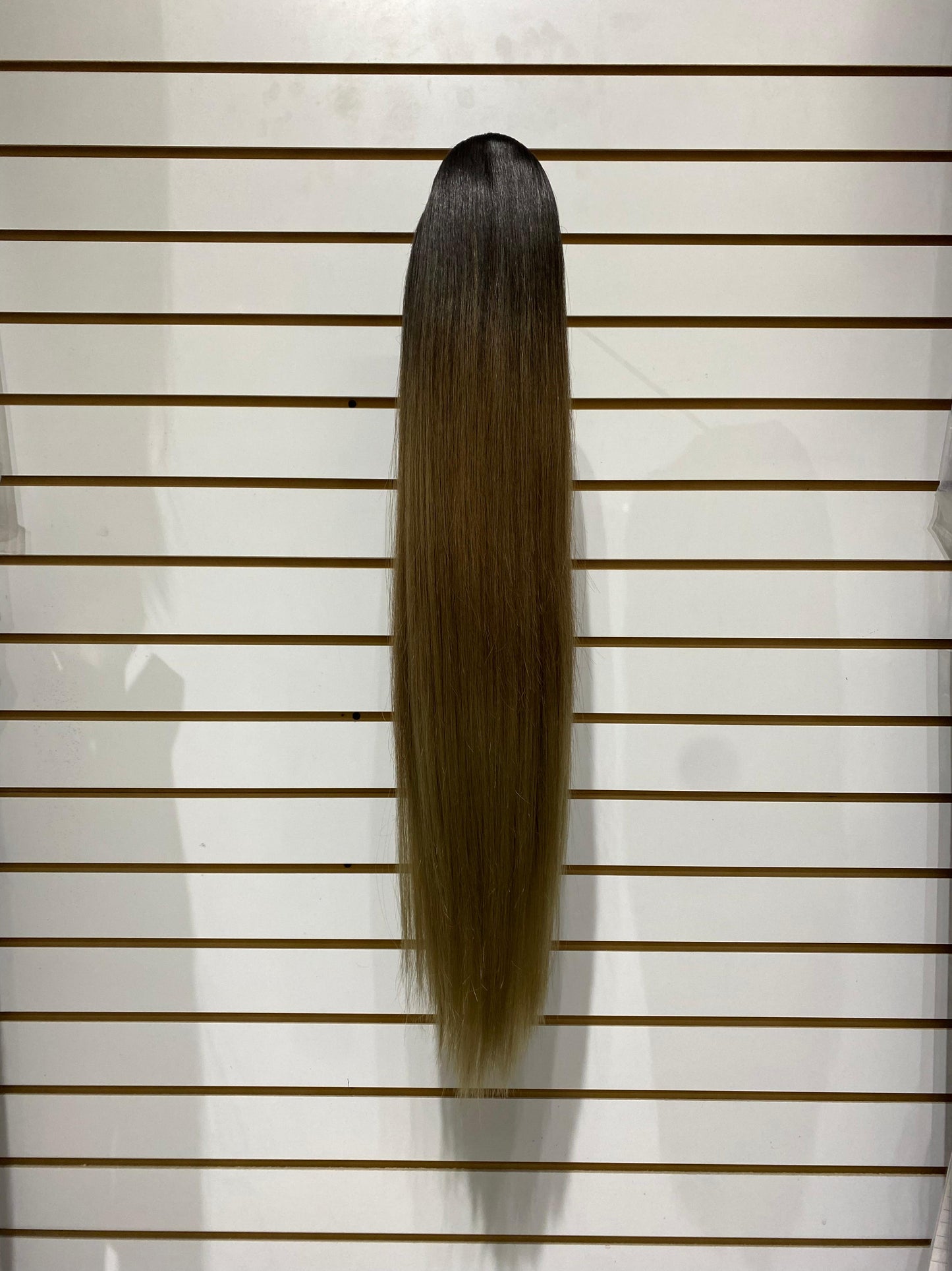 WIG WISH STRAIGHT M-012 - Ponytail Drawstring/Cordón
