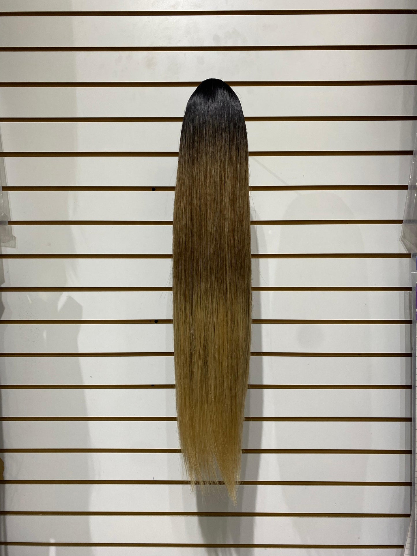WIG WISH STRAIGHT M-012 - Ponytail Drawstring/Cordón