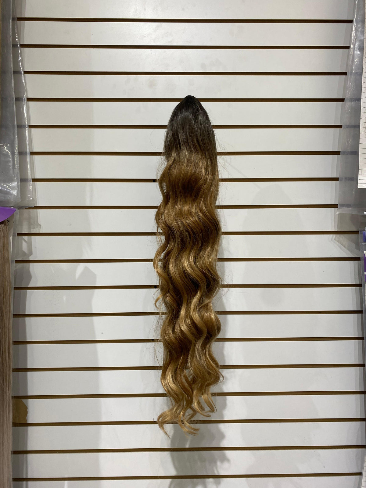 WIG WISH  BODY M-106 - Ponytail Drawstring/Cordón