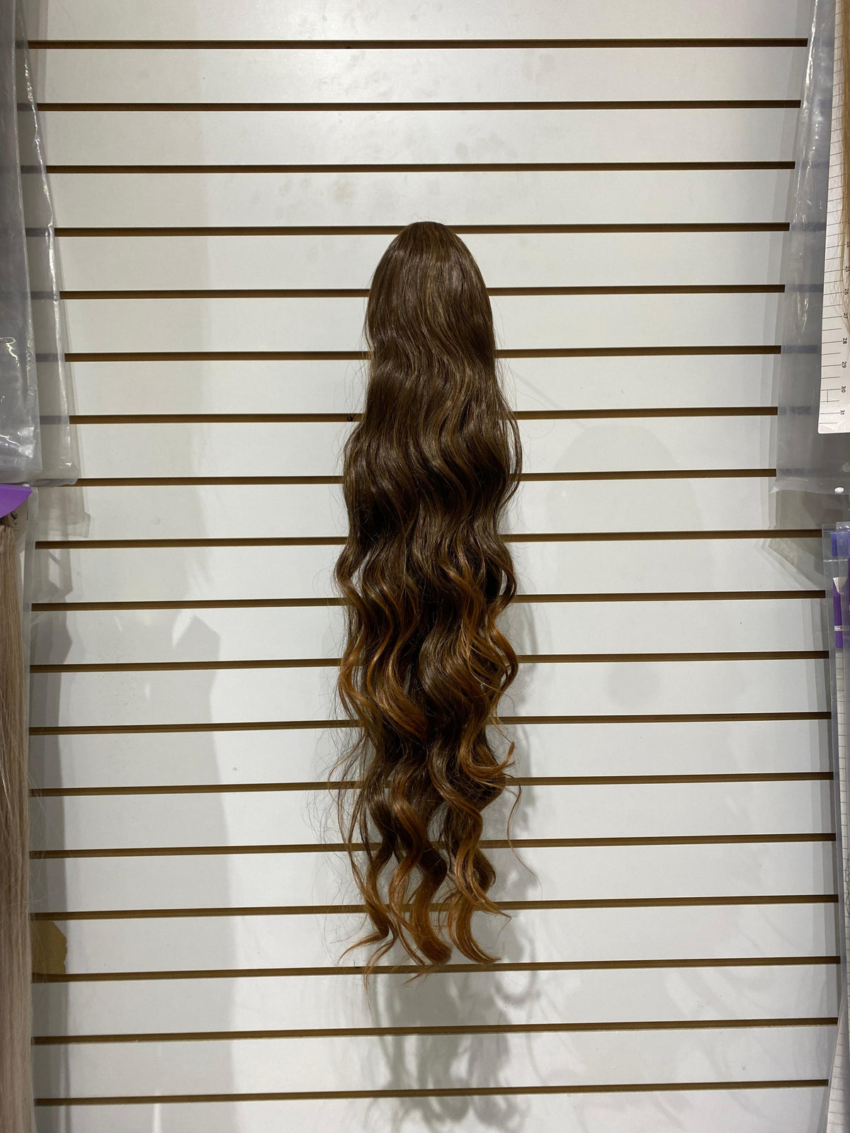 WIG WISH  BODY M-106 - Ponytail Drawstring/Cordón