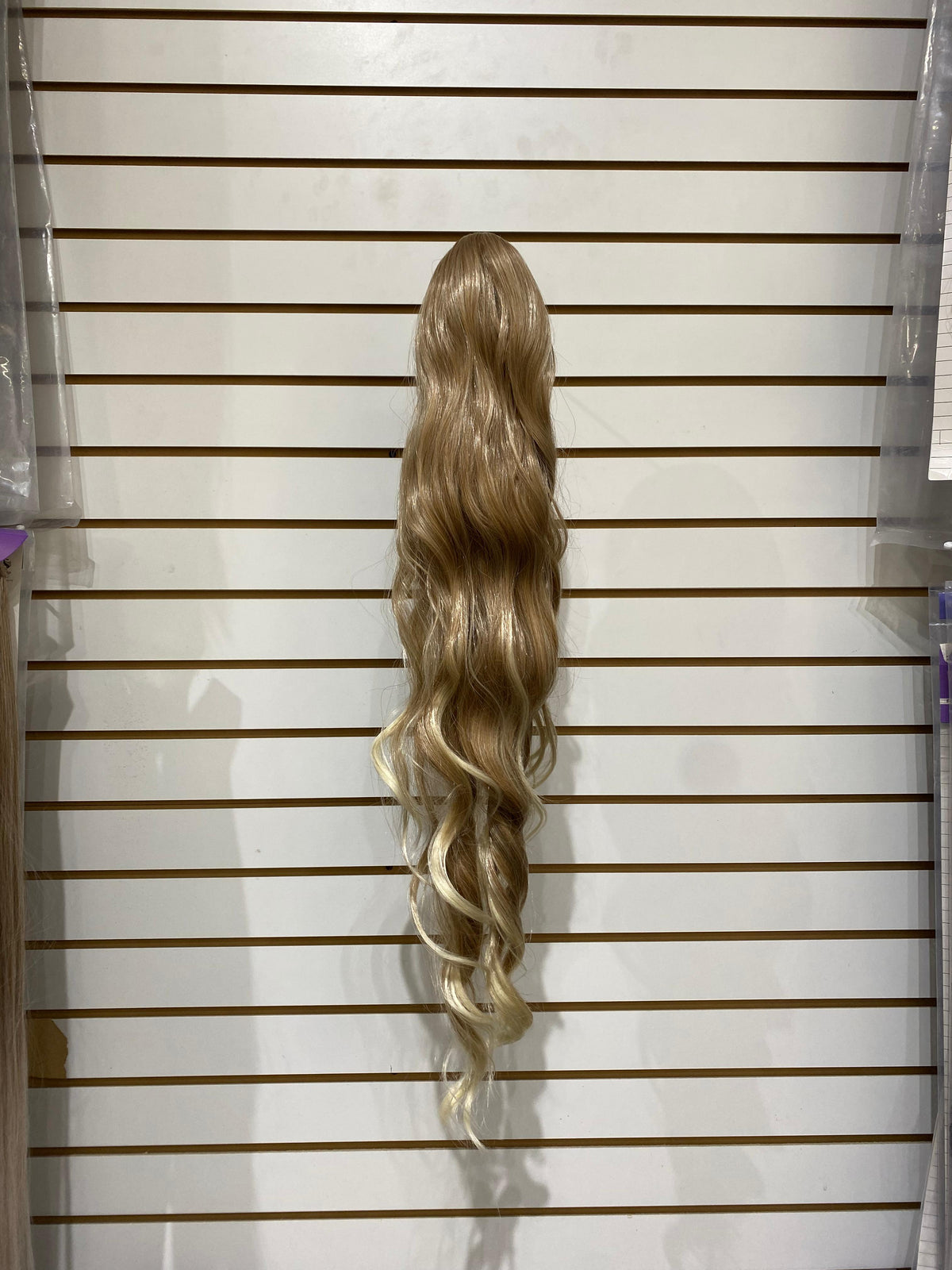 WIG WISH  BODY M-106 - Ponytail Drawstring/Cordón