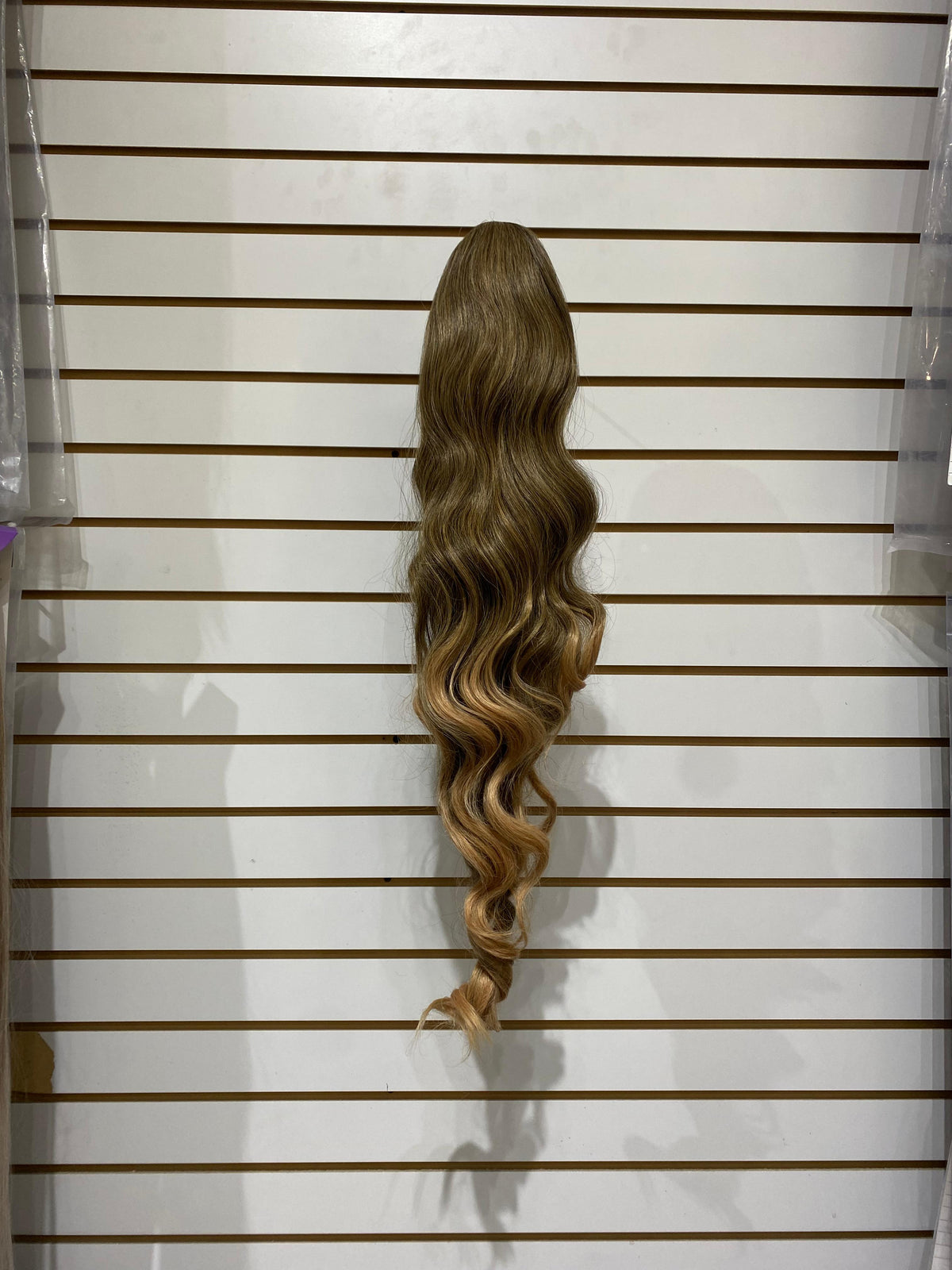 WIG WISH  BODY M-106 - Ponytail Drawstring/Cordón