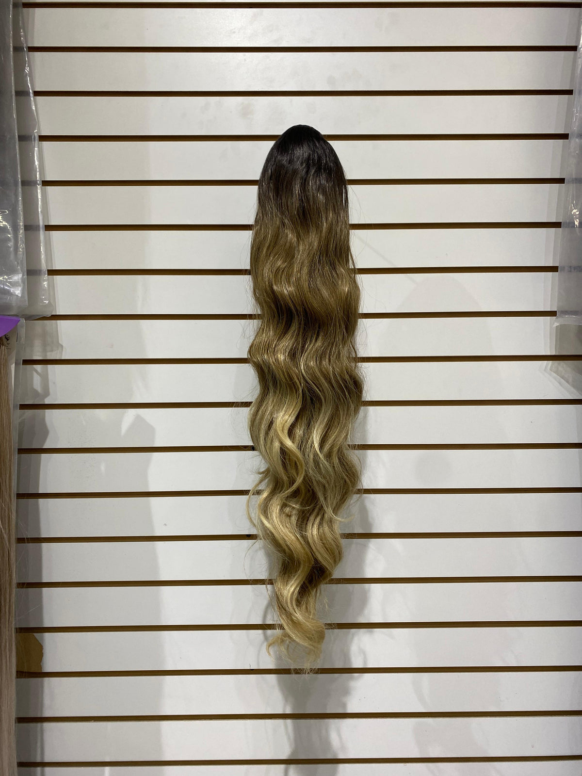 WIG WISH  BODY M-106 - Ponytail Drawstring/Cordón