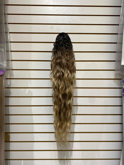 WIG WISH  BODY M-136 - Ponytail Drawstring/Cordón